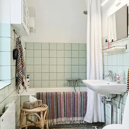 All-year Oasis With Sea Field And Nature Views Feriehus